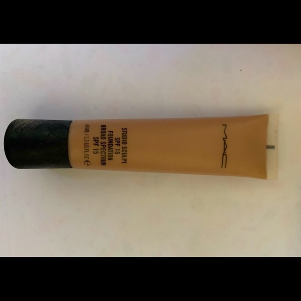 MAC NW30 foundation